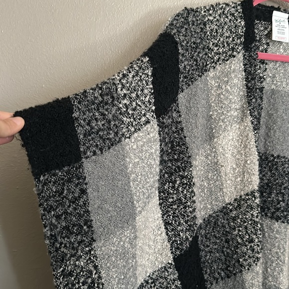 Plaid boho poncho - Picture 3 of 6